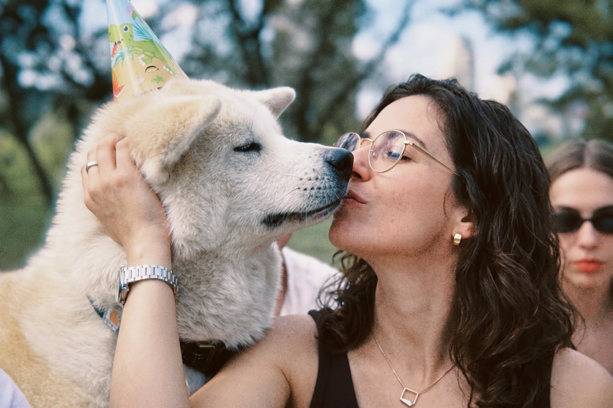 Gen Z Chose Pets Over Kids — 18.8 Million Households, $152 Billion Later, They've Completely Rewritten the Rules of Pet Ownership
